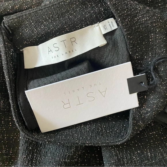 ✨NWT ASTR The Label Black Sparkle Danika Bodycon One Shoulder Mini Dress XS - Picture 6 of 11